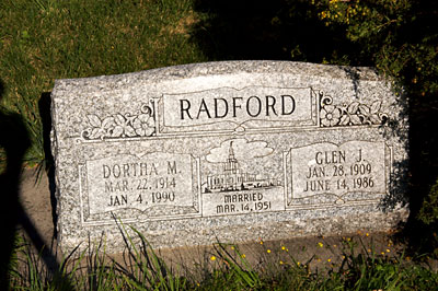 glendortharadfordgravestone.jpg